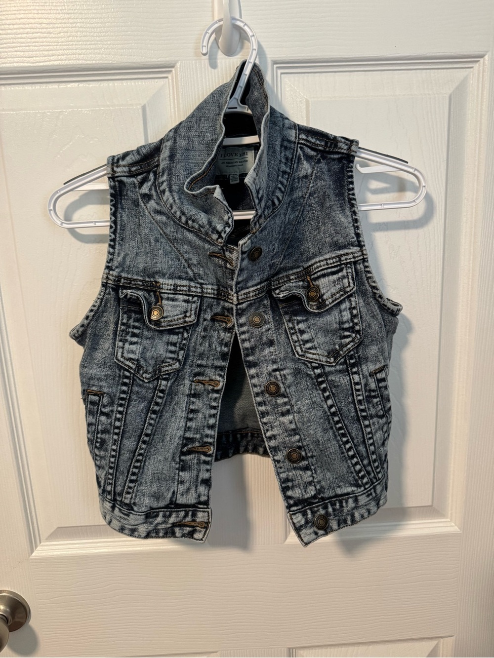 Women’s Acid-Wash Denim Vest - Gray